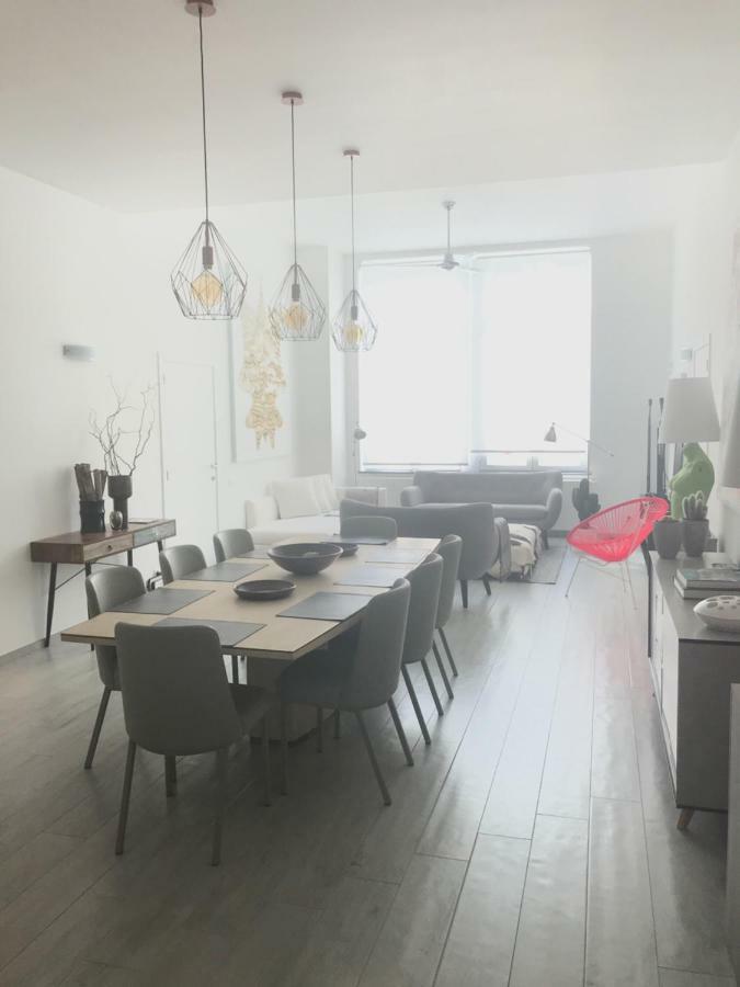 Апарт отель Les Lofts De Styliste Saint-Gilles Экстерьер фото